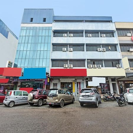 Oyo 90544 M&H Hotel Pengerang Kültér fotó