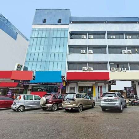 Oyo 90544 M&H Hotel Pengerang Kültér fotó