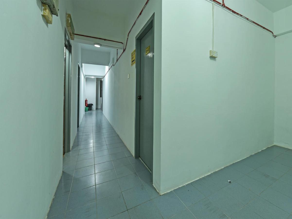 Oyo 90544 M&H Hotel Pengerang Kültér fotó