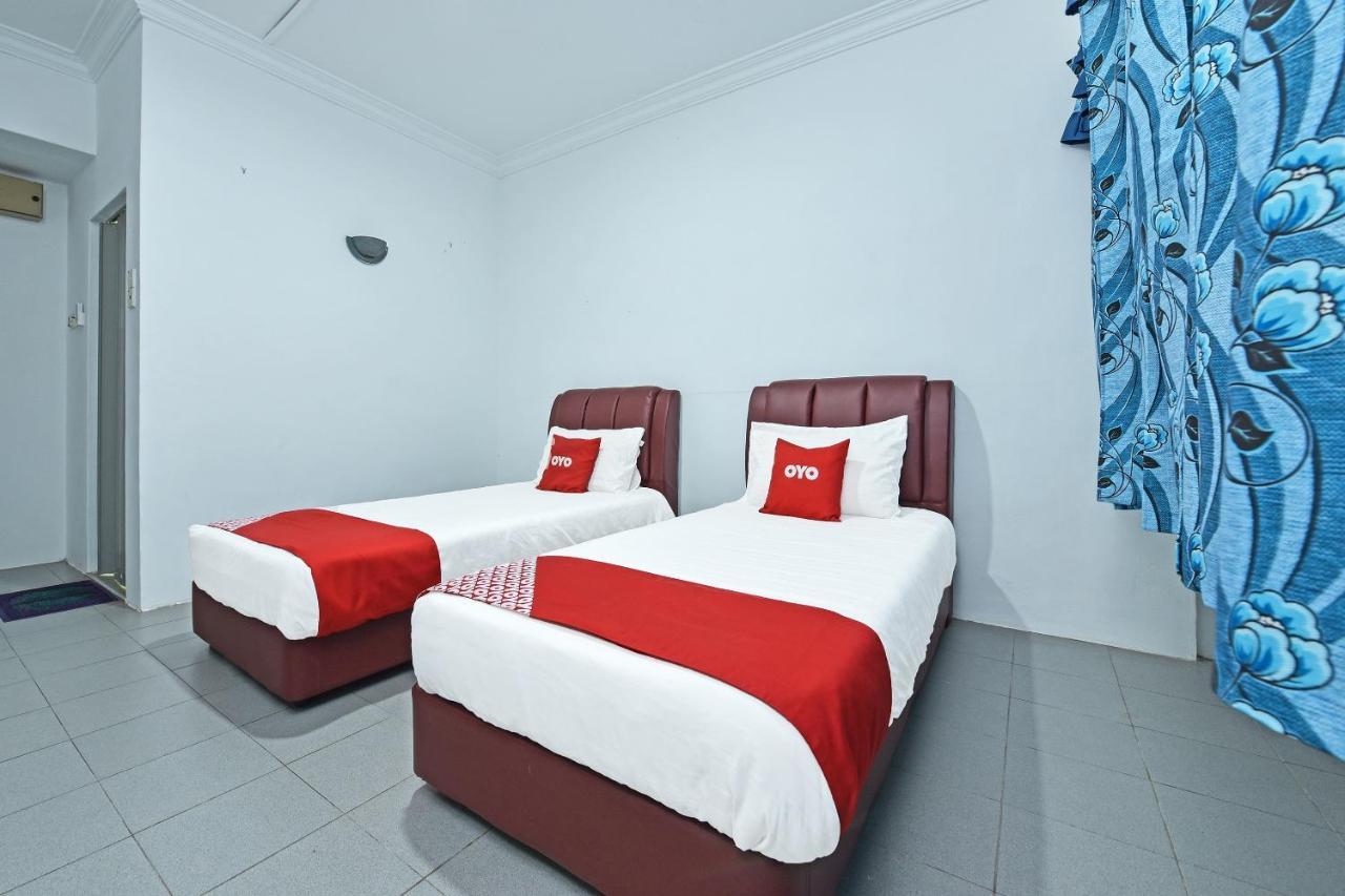 Oyo 90544 M&H Hotel Pengerang Kültér fotó